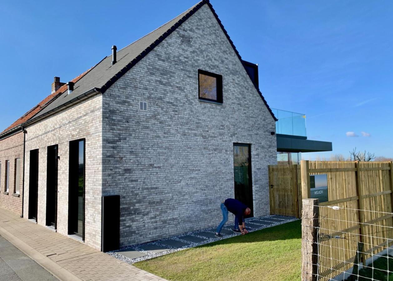 Koekeloeren Villa Hooglede Luaran gambar